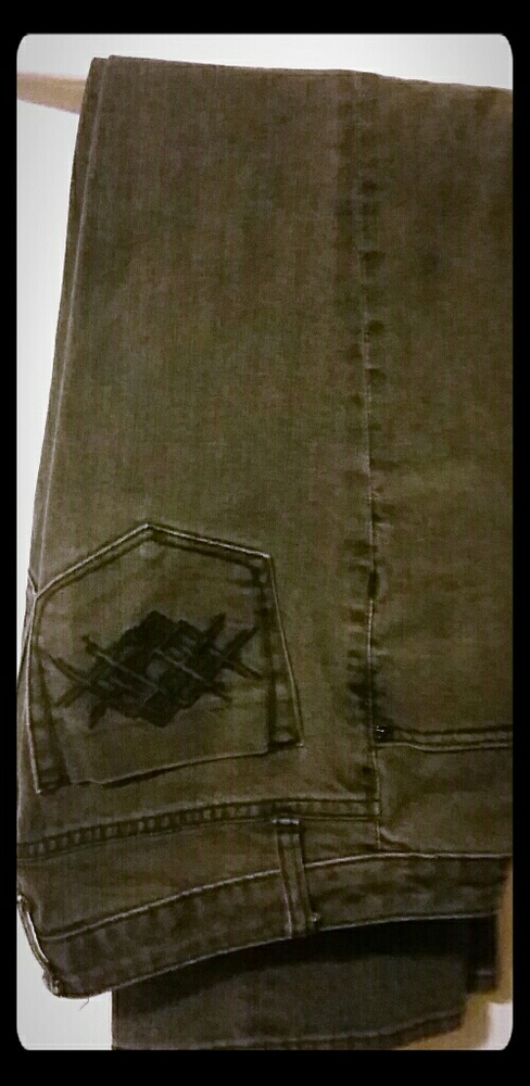 Brand New pair of Platinum Chico Jeans